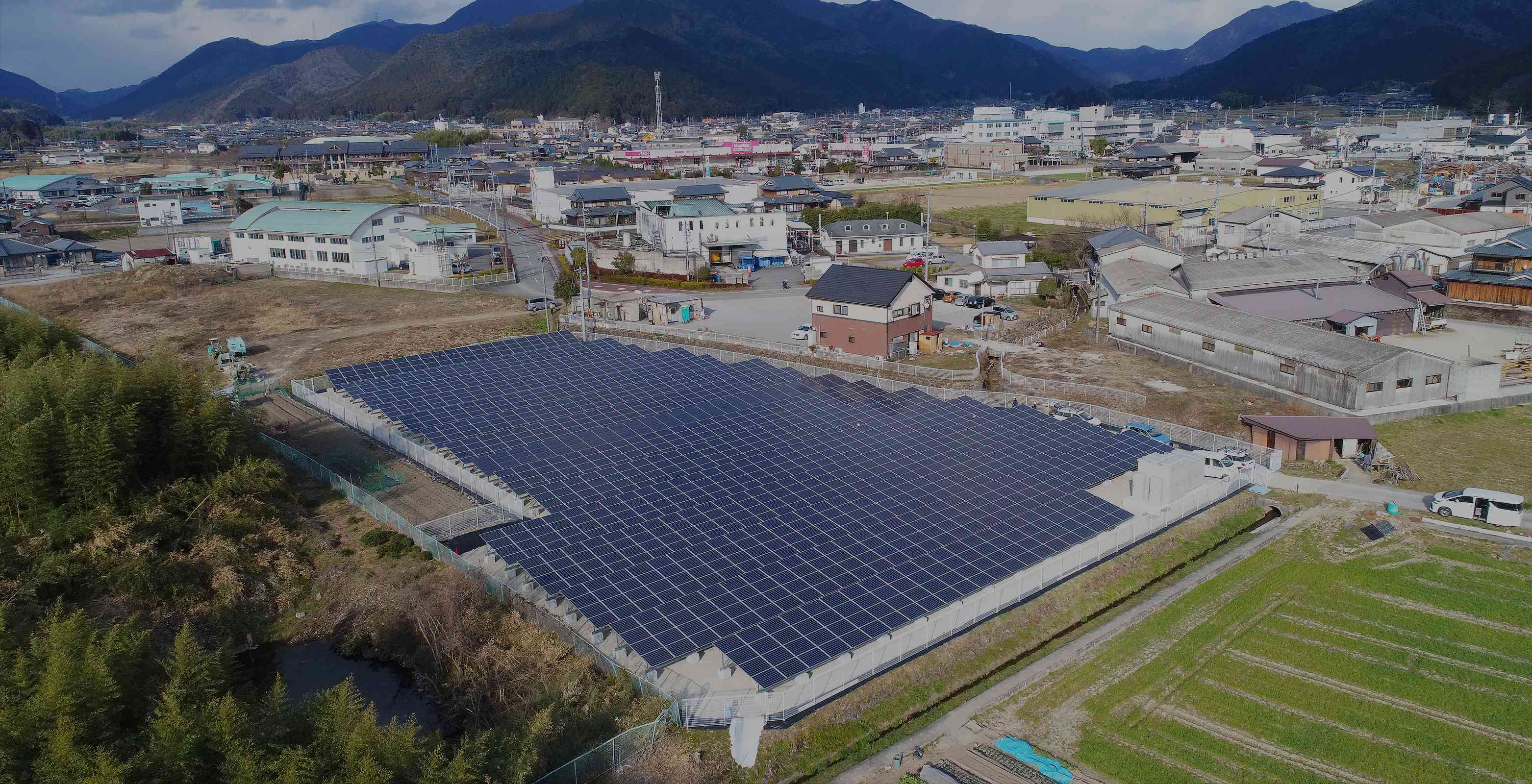 ソーラーパネル